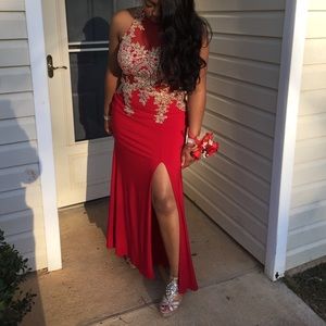 Dave & Johnny Formal Gown